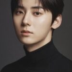 민현